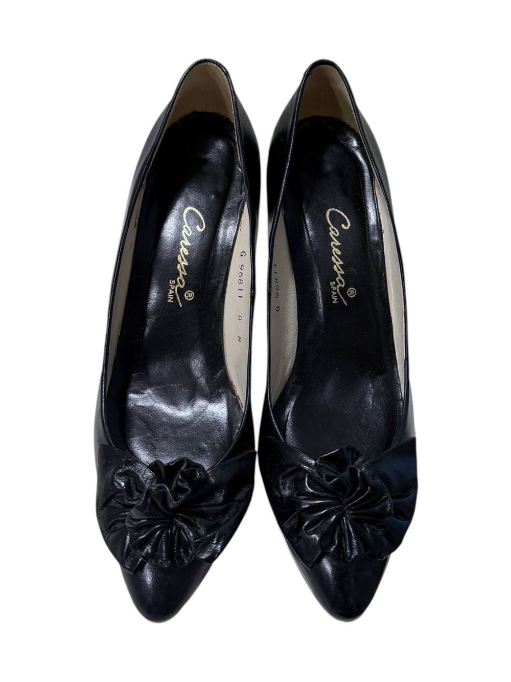 Caressa Spain Black Leather Rosette Pointed Toe Pumps Heels Women’s 8 M Vintage